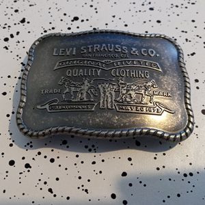 Levi Strauss two horse logo belt buckle unisex